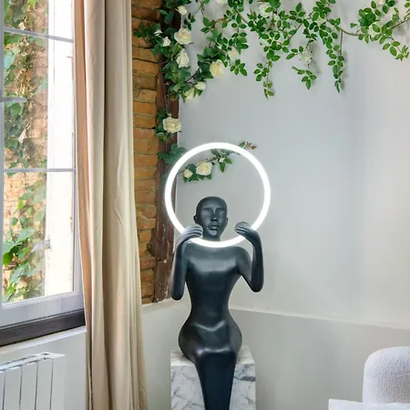 Luxueux Et Fleuri A Toulouse, Capitole Toulouse