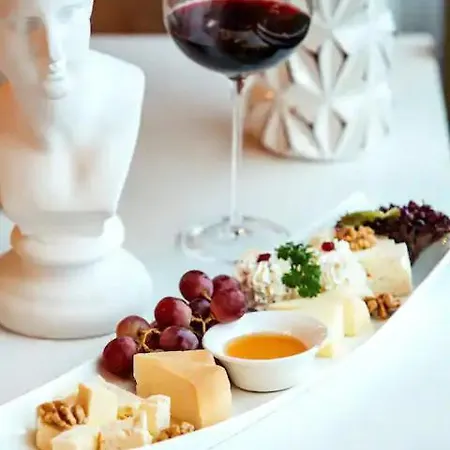 Luxueux Et Fleuri A Toulouse, Capitole *