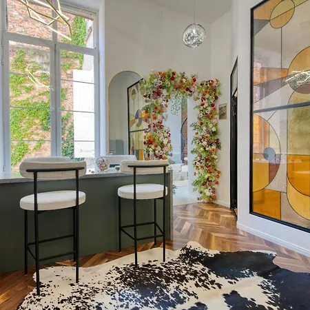 Luxueux Et Fleuri A Toulouse, Capitole Apartment *
