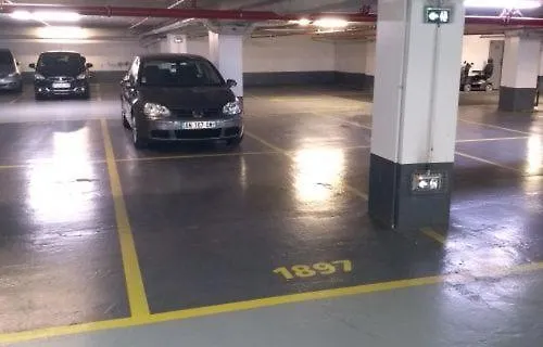 Luxueux Et Fleuri A Toulouse, Capitole * Toulouse